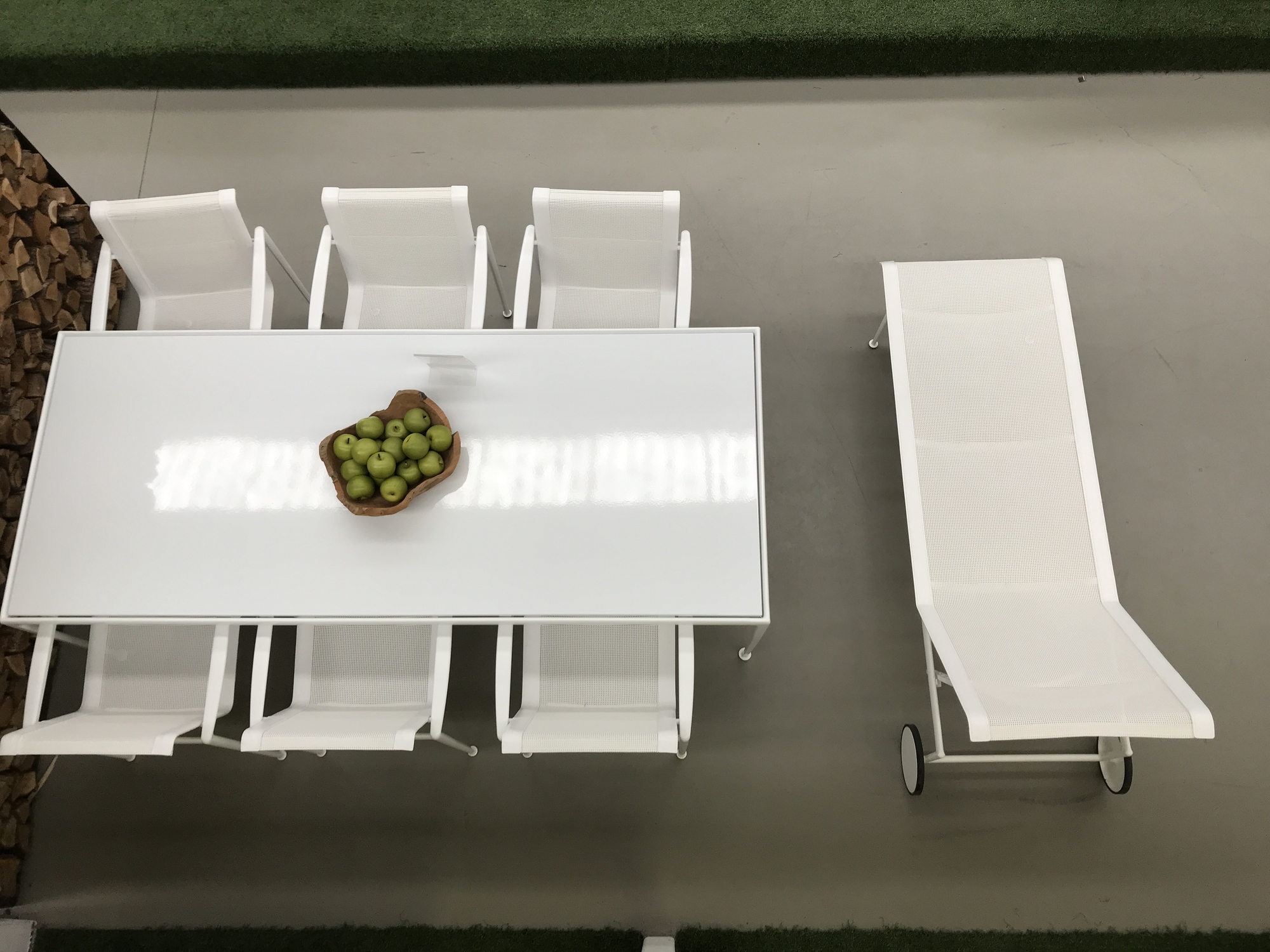 Knoll-tafel met 6 armstoelen Richard Schutz