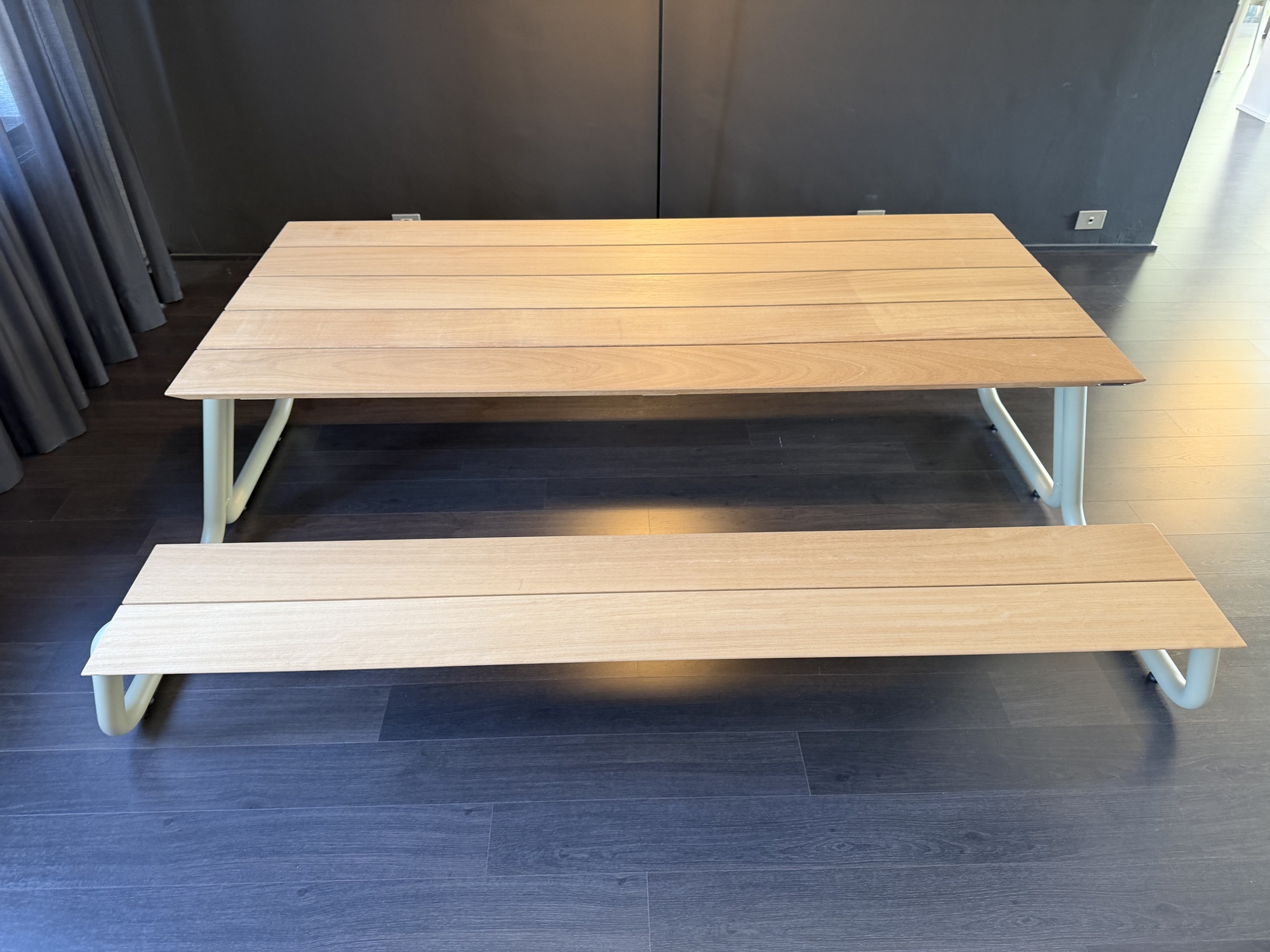 Wunder-The S Table voor 8 personen