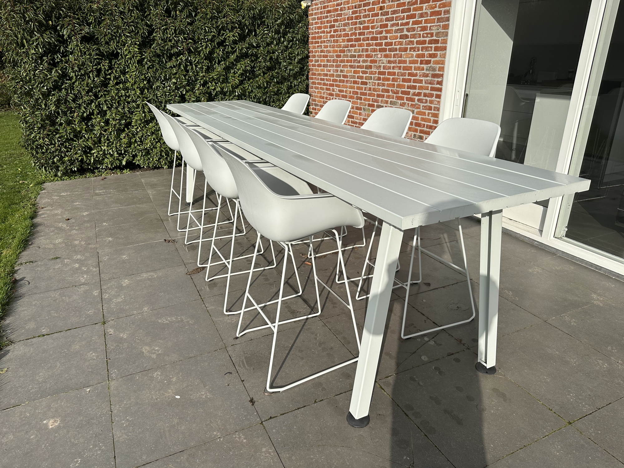 Extremis-Marina hoge tafel met 8 barkrukken Captain's Chair wit