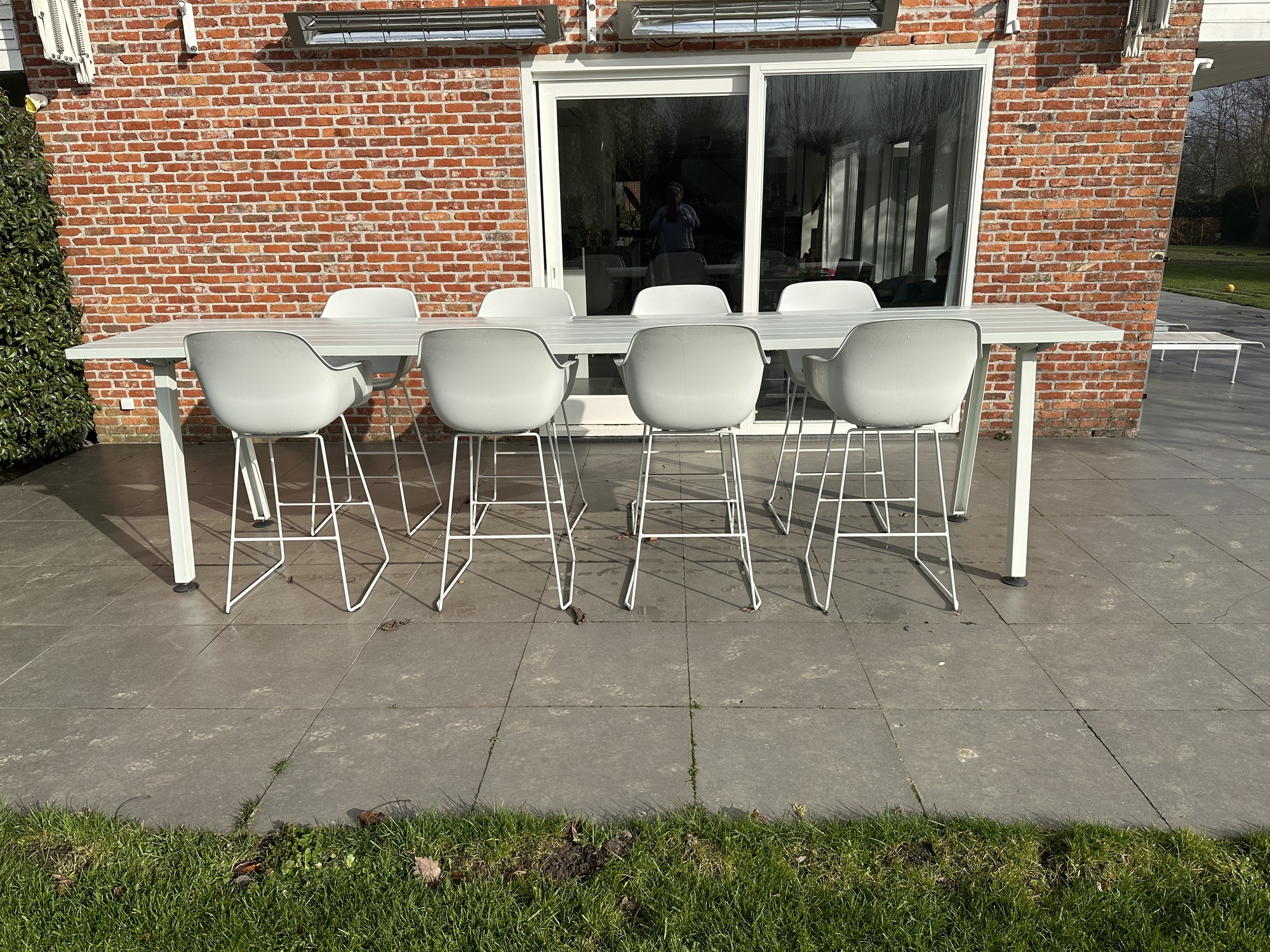 Extremis-Marina hoge tafel met 8 barkrukken Captain's Chair wit