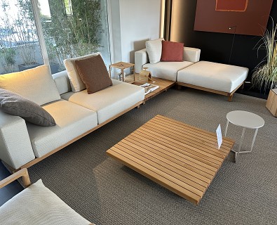 Tribu-Vis à Vis hoeksalon met 2 salontafels -35%