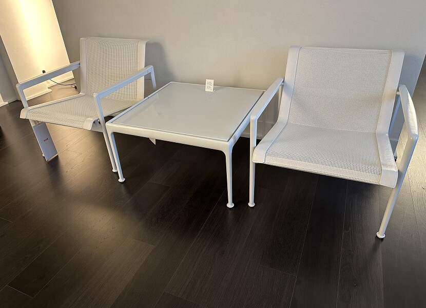 Knoll- 2 x outdoor lounge armstoel met bijzettafeltje 1966 collection R.Schutz - 40%